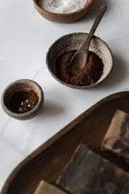 can you use used coffee grounds for face scrub