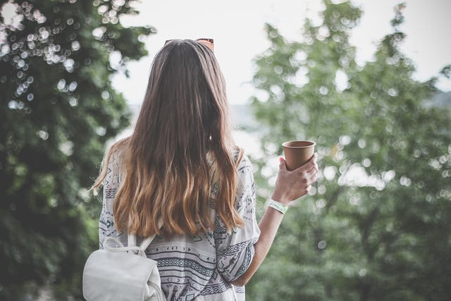 Does drinking coffee make your hair grow faster ?